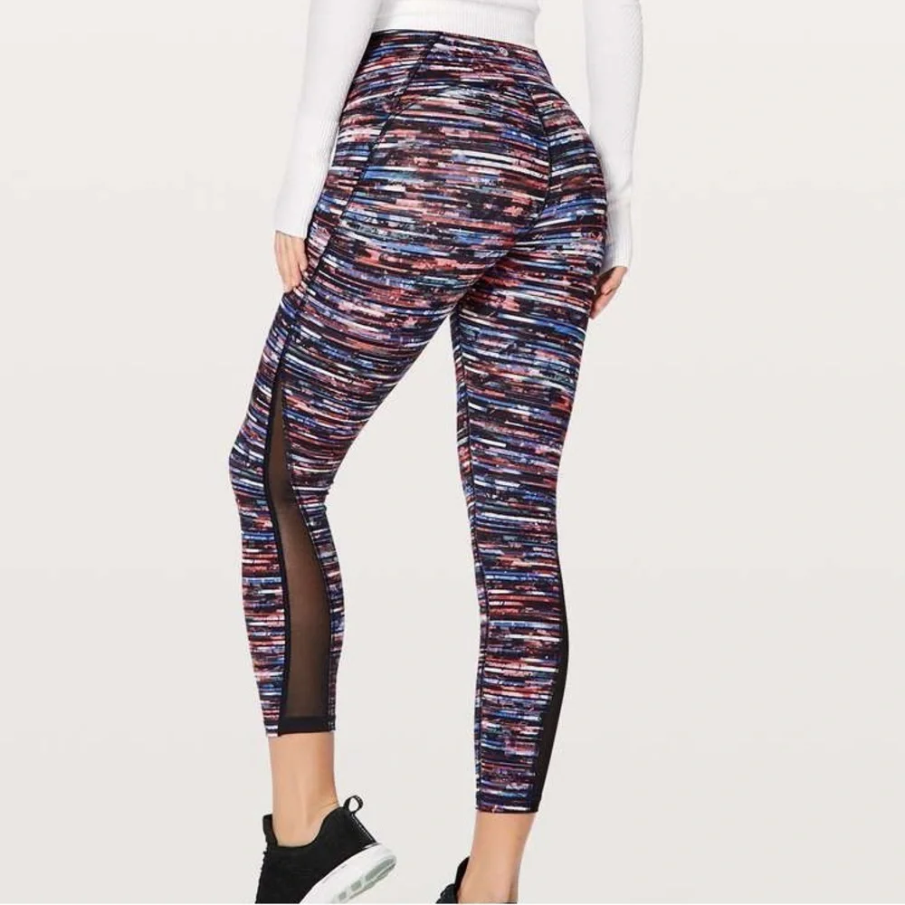 LIKE NEW Lululemon Women’s Train Times Leggings 7/8 Pant 25